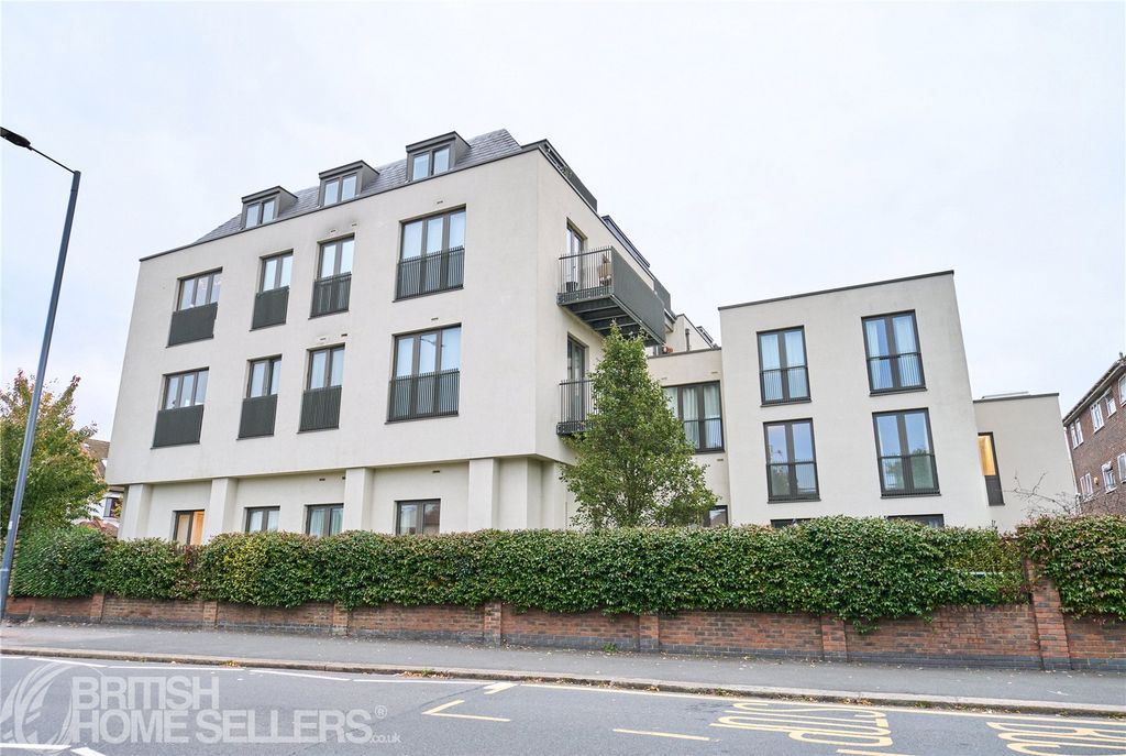 Property photo 2 of 17 Picture No. 05