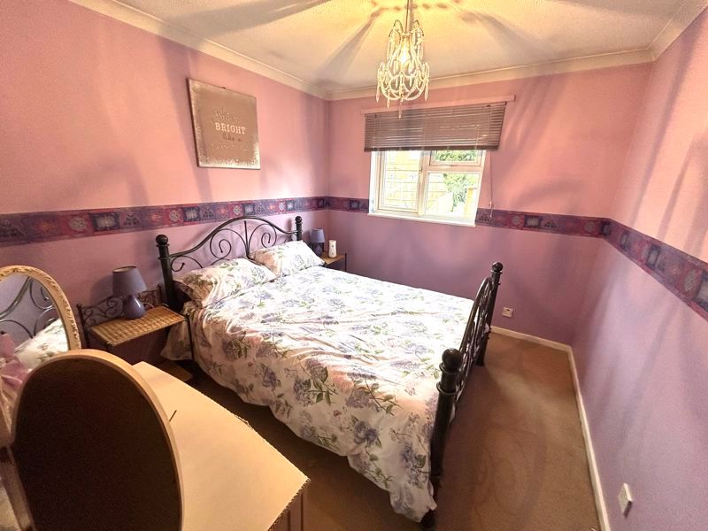 Property photo 2 of 12 Photo 5