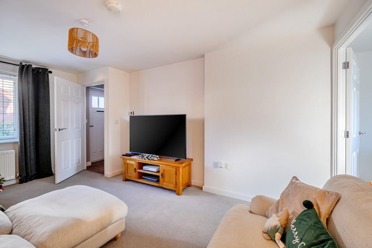 Property photo 2 of 22