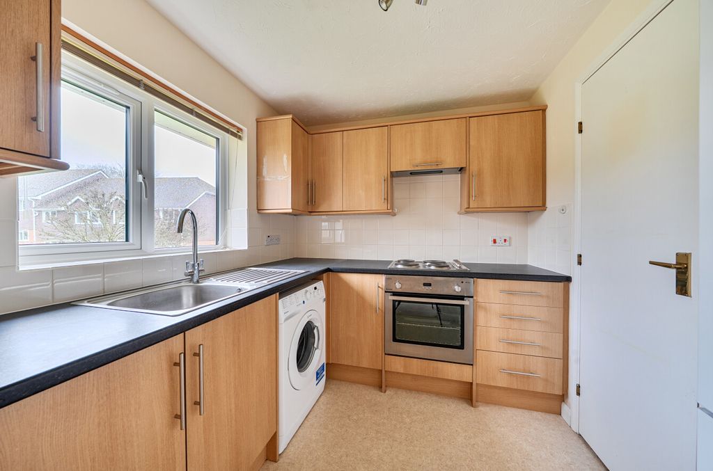 Property photo 3 of 9 1430006-22-69B2F2...