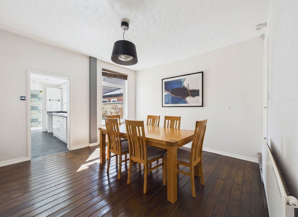 Property photo 3 of 16 Dining Room (Virtually Furnished)