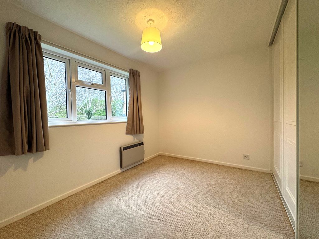 Property photo 3 of 6 Image