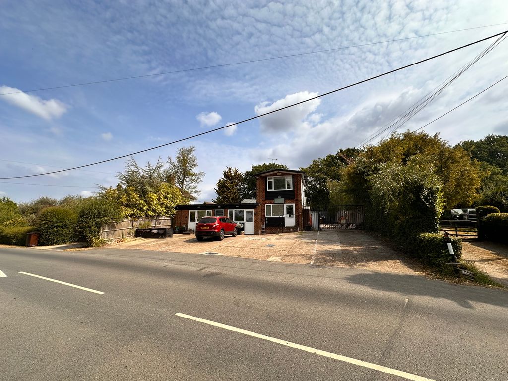Property photo 3 of 3