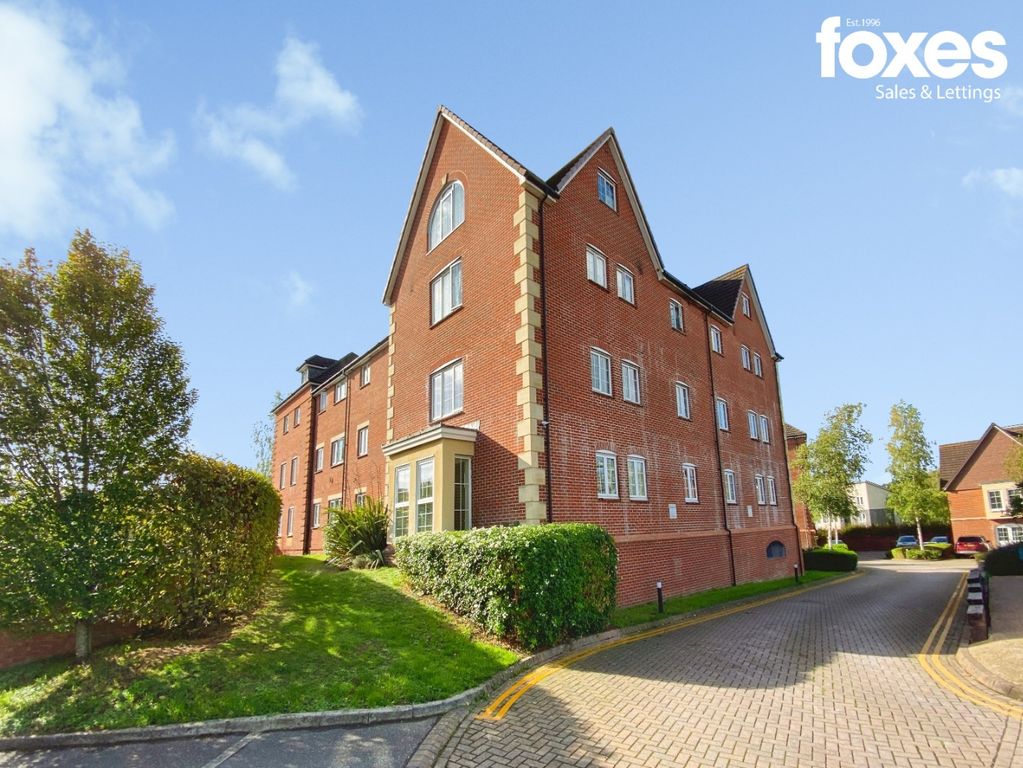 Property photo 1 of 12 5195161