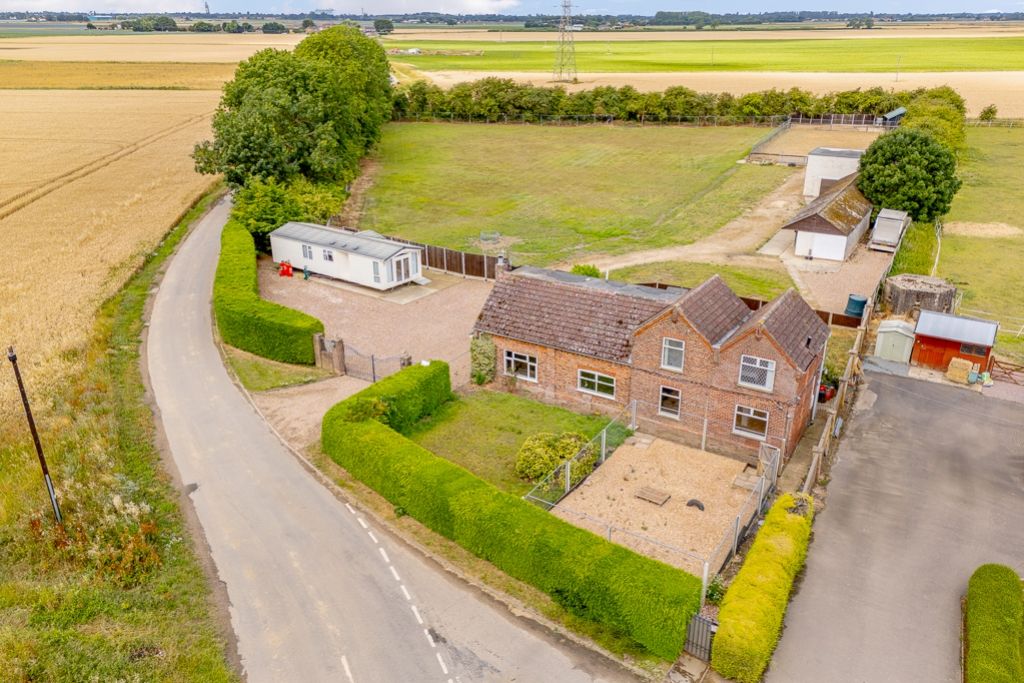 Property photo 1 of 51 The Old School House (Freiston Ings)-2