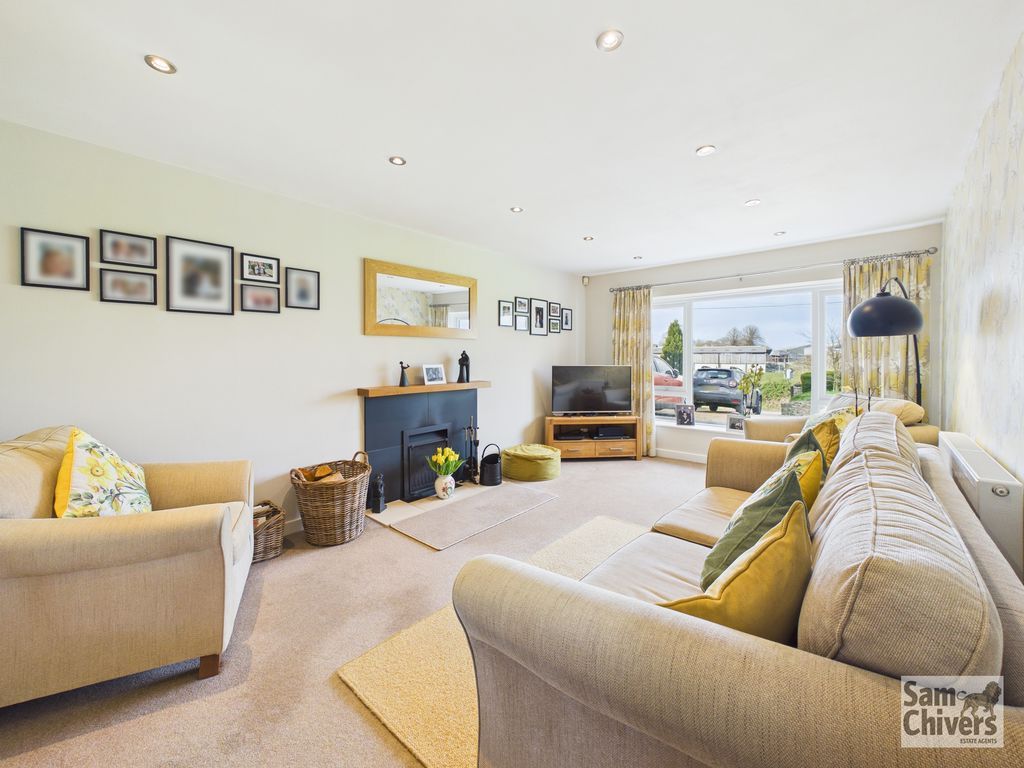 Property photo 3 of 23 Photo 16