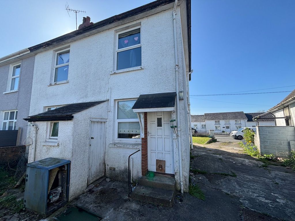 Property photo 3 of 13