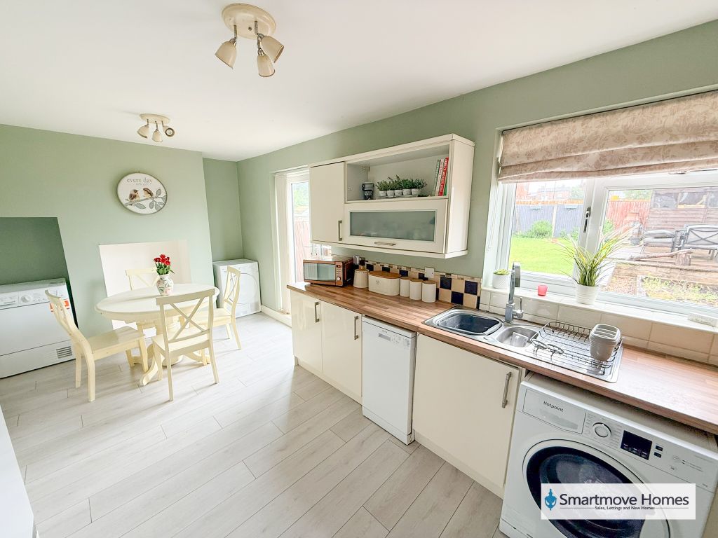 Property photo 3 of 14 Img_0336