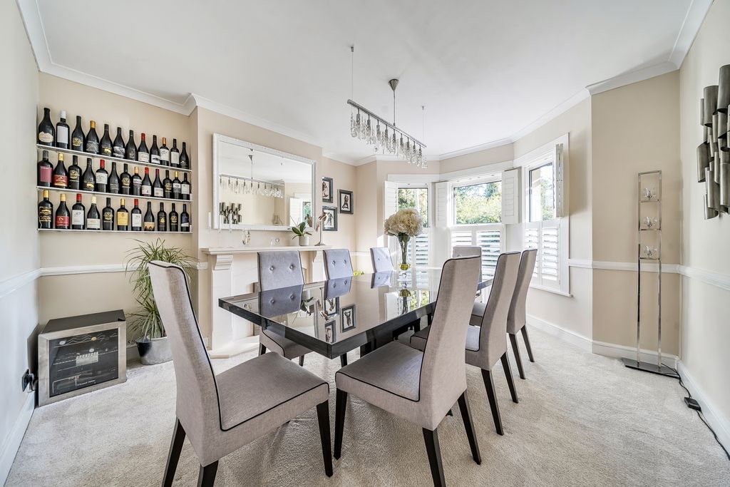 Property photo 3 of 25 1350419-20-68c44A52Bad3A