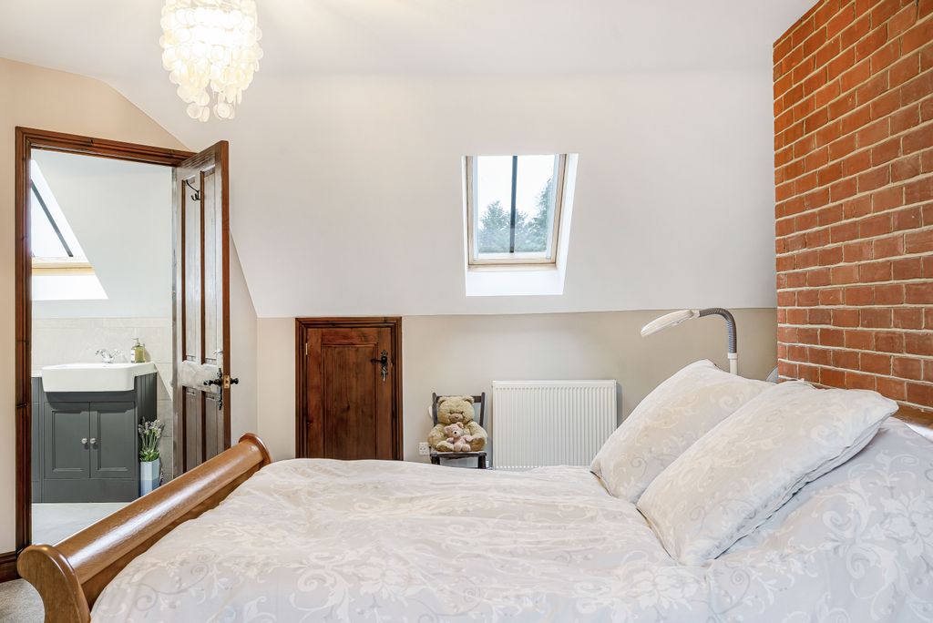 Additional image 15 of 4 bed barn conversion for saleSt Patricks Lane, Liss, Hampshire GU33