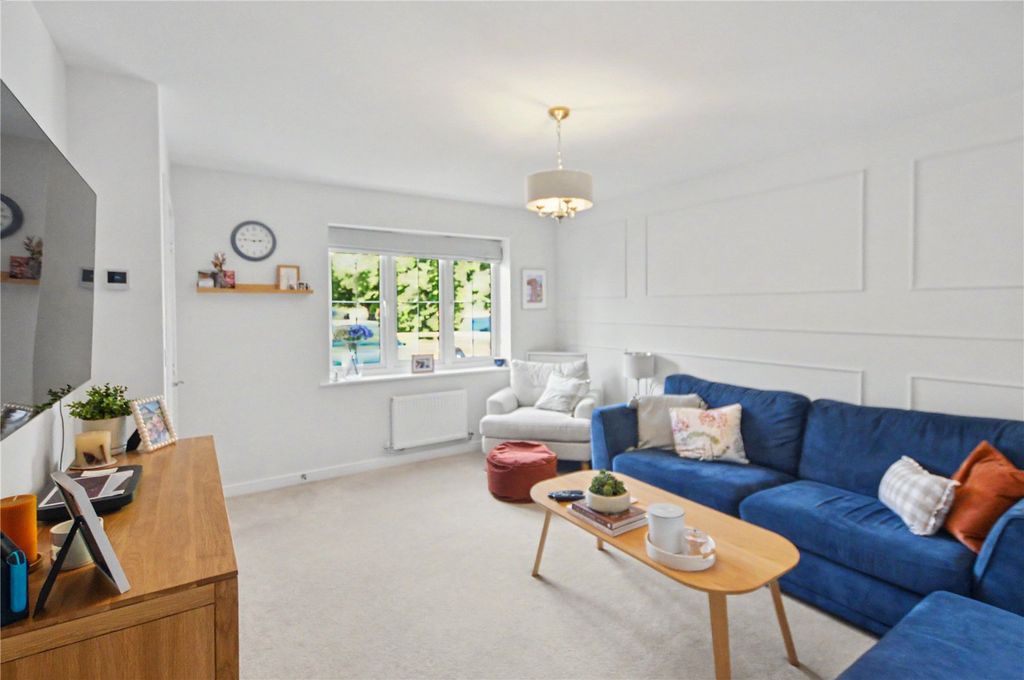 Property photo 2 of 18 Picture No. 08