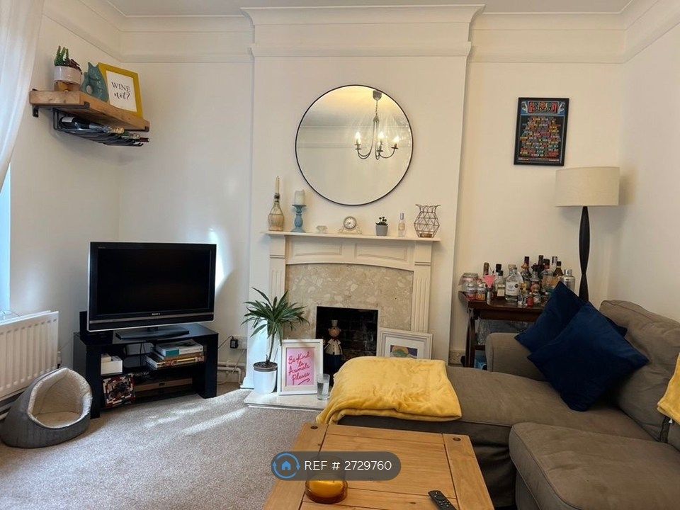 Property photo 3 of 6