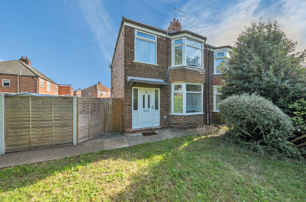 Property photo 1 of 17 1509531-18-6A96A3...