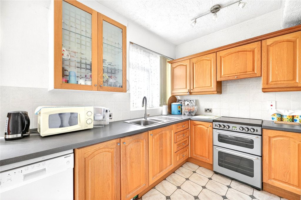 Property photo 3 of 17 Picture No. 08