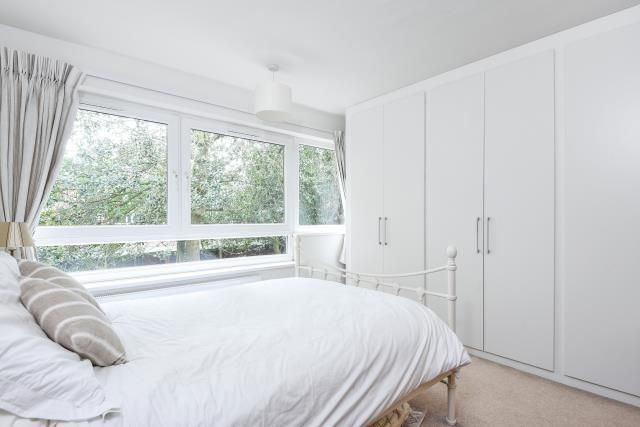 Property photo 3 of 8 Bedroom