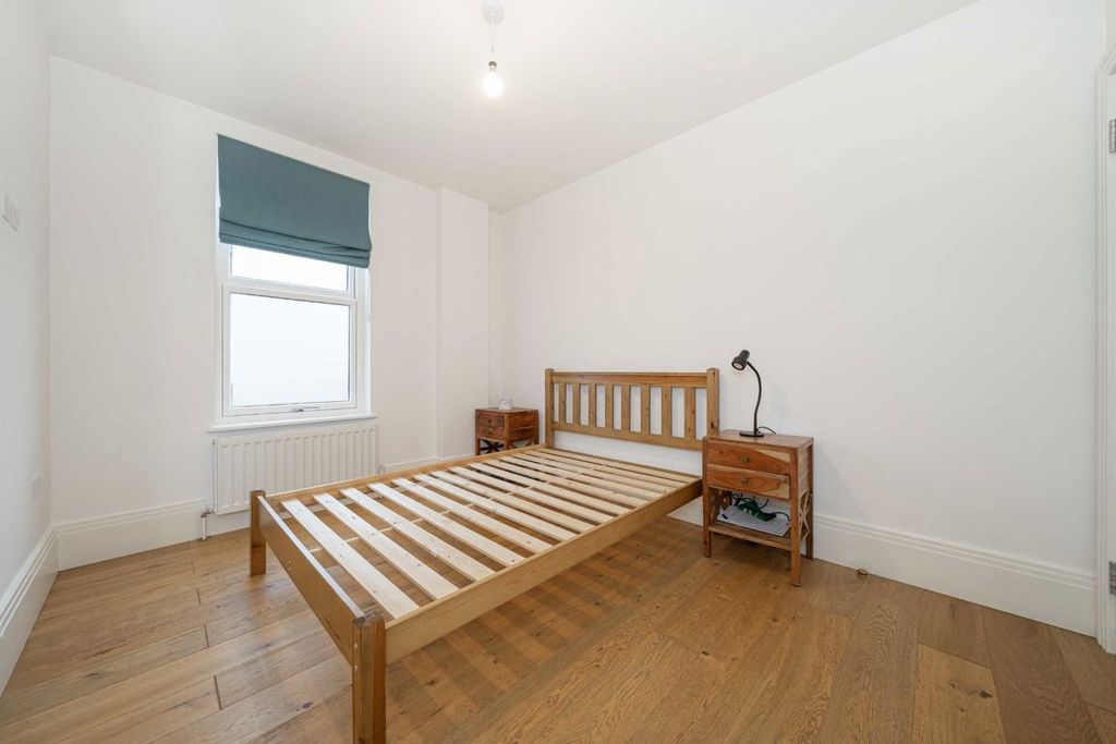 Additional image 5 of 2 bed flat for saleMount Mews, Hampton TW12
