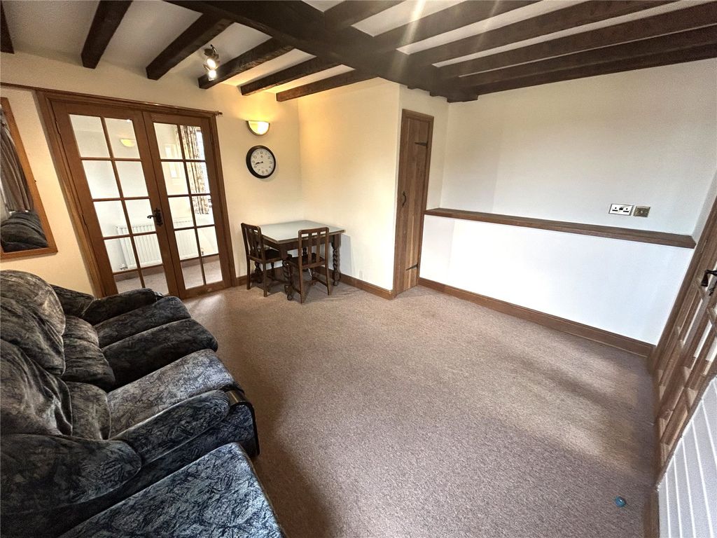 Property photo 3 of 8 Picture No. 15
