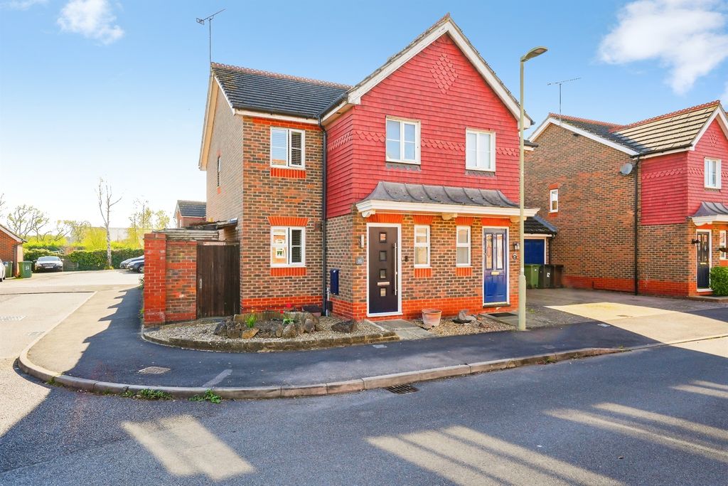 Property photo 1 of 39