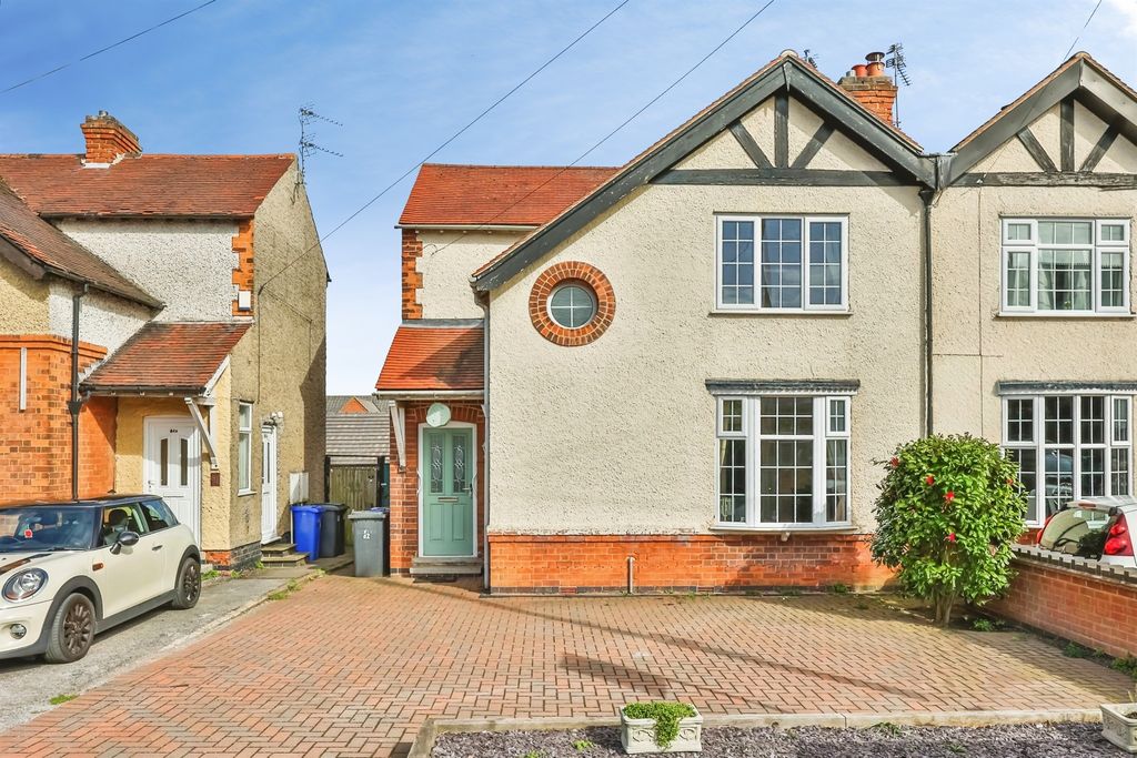 Property photo 1 of 31