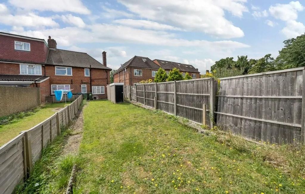 Property photo 2 of 10 Garden From Rear