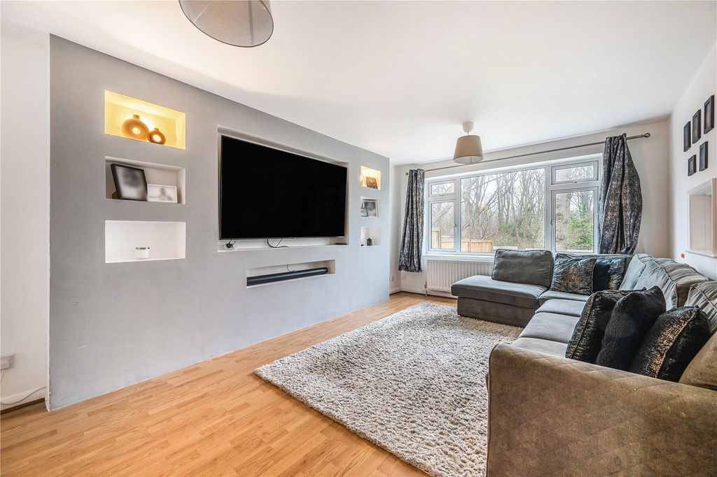 Property photo 2 of 13 Picture No. 04