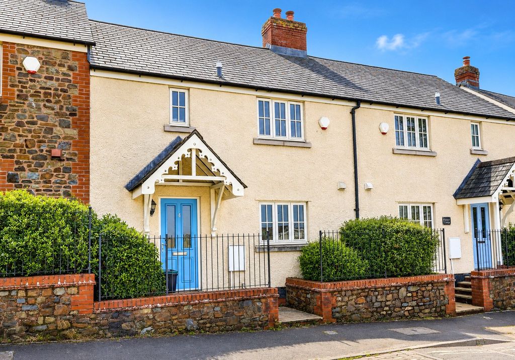 Property photo 1 of 11 1 - Picture No. 13