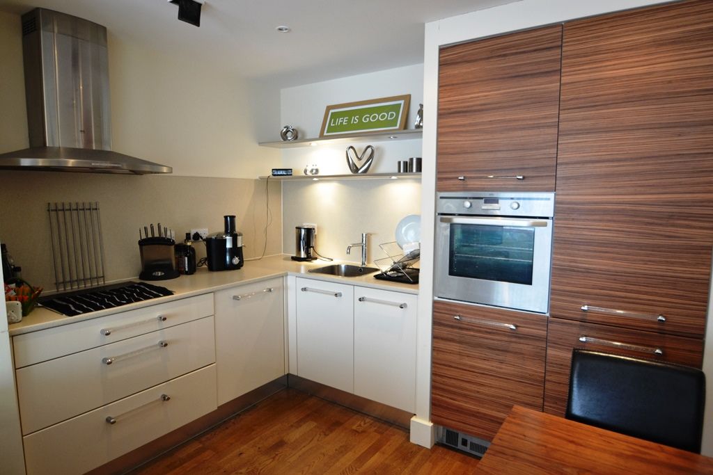 Property photo 2 of 4