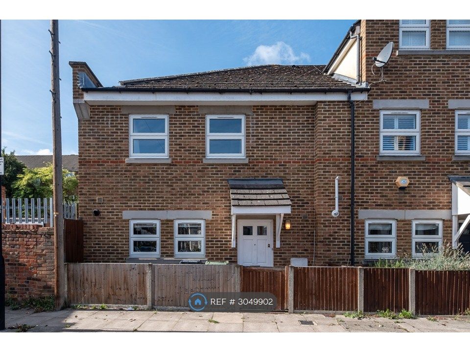 Property photo 1 of 27