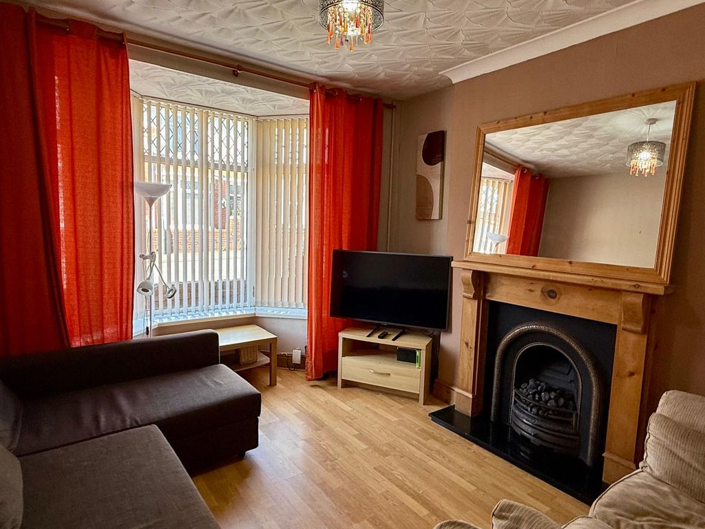 Property photo 2 of 16