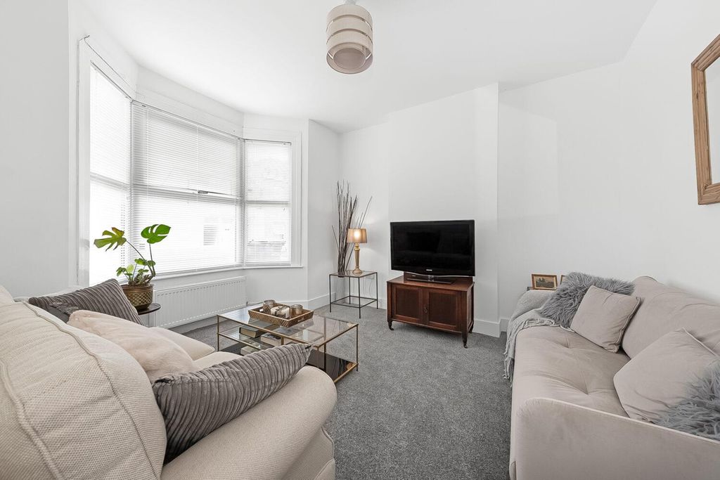 Property photo 2 of 13 Img_9789-2-1500x1000.Jpg