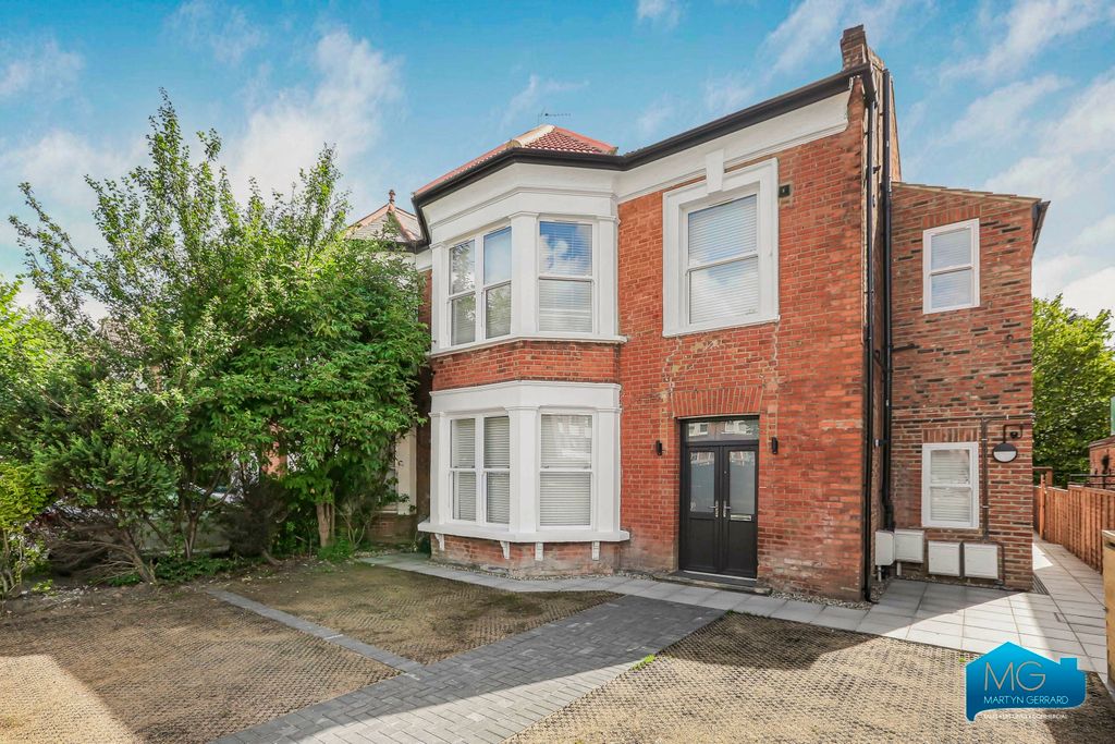 Property photo 1 of 15 Picture No. 01