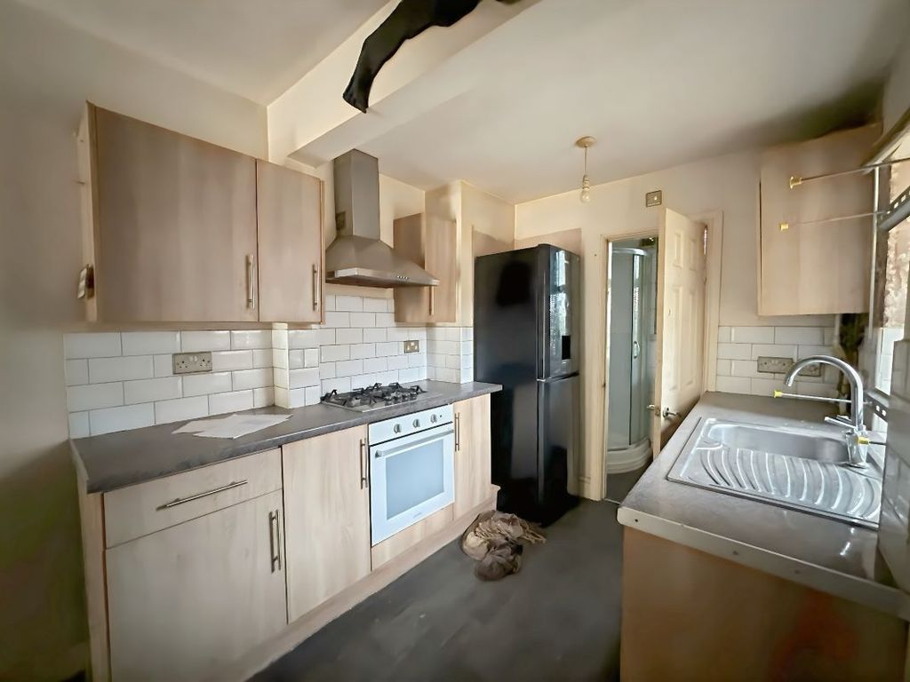 Property photo 2 of 8 Image 2