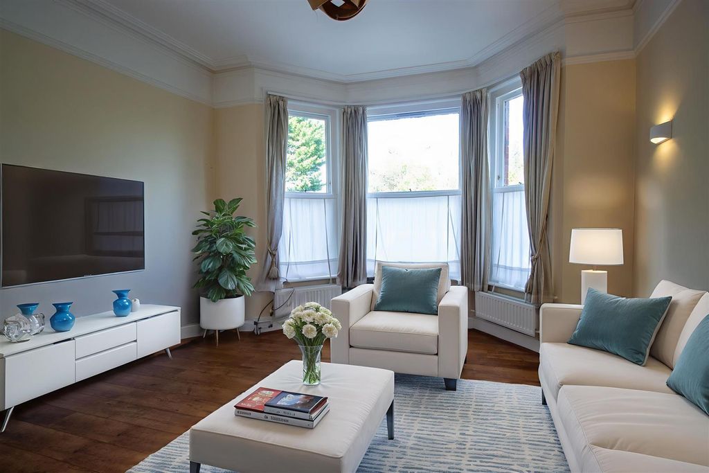 Property photo 2 of 9 CGI Furniture