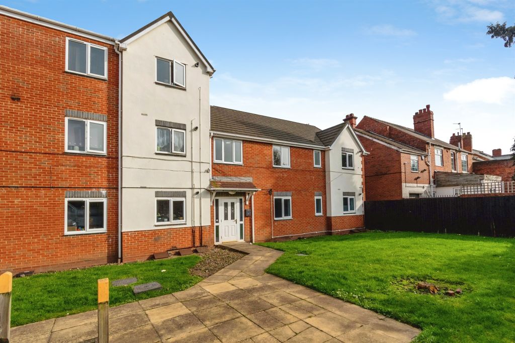 Property photo 1 of 11