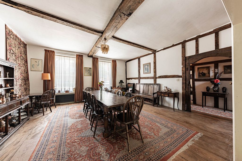 Property photo 2 of 55 Dining Room (1)