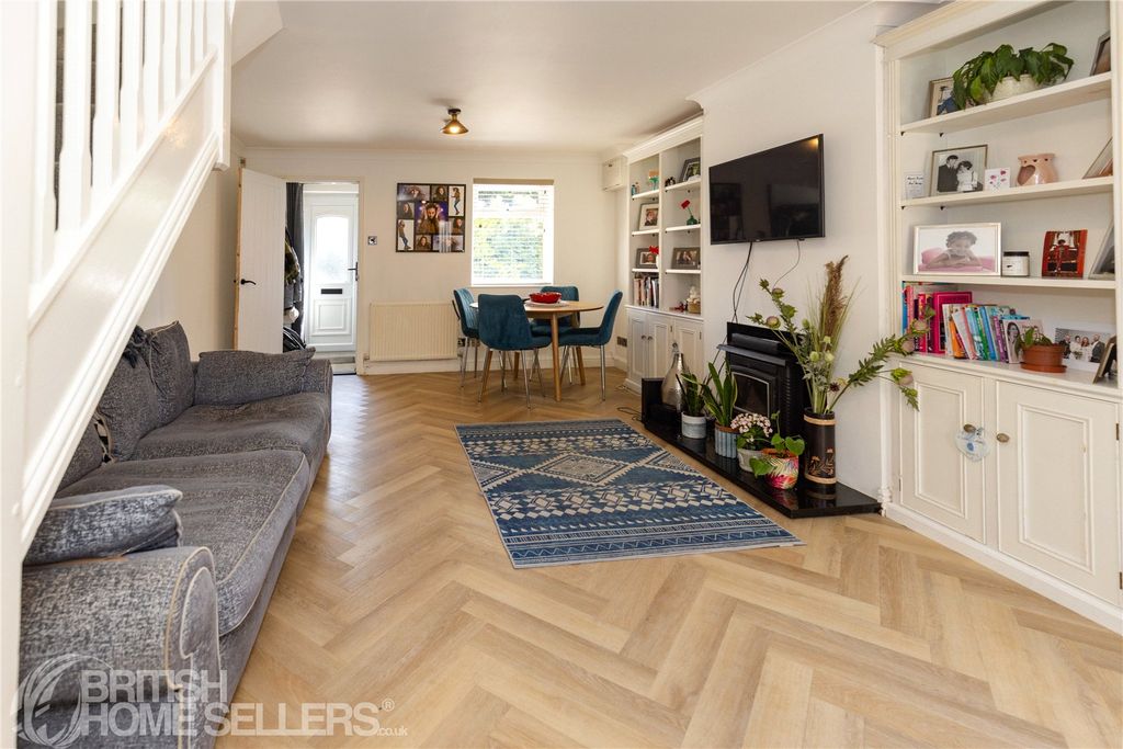 Property photo 3 of 15 Picture No. 05