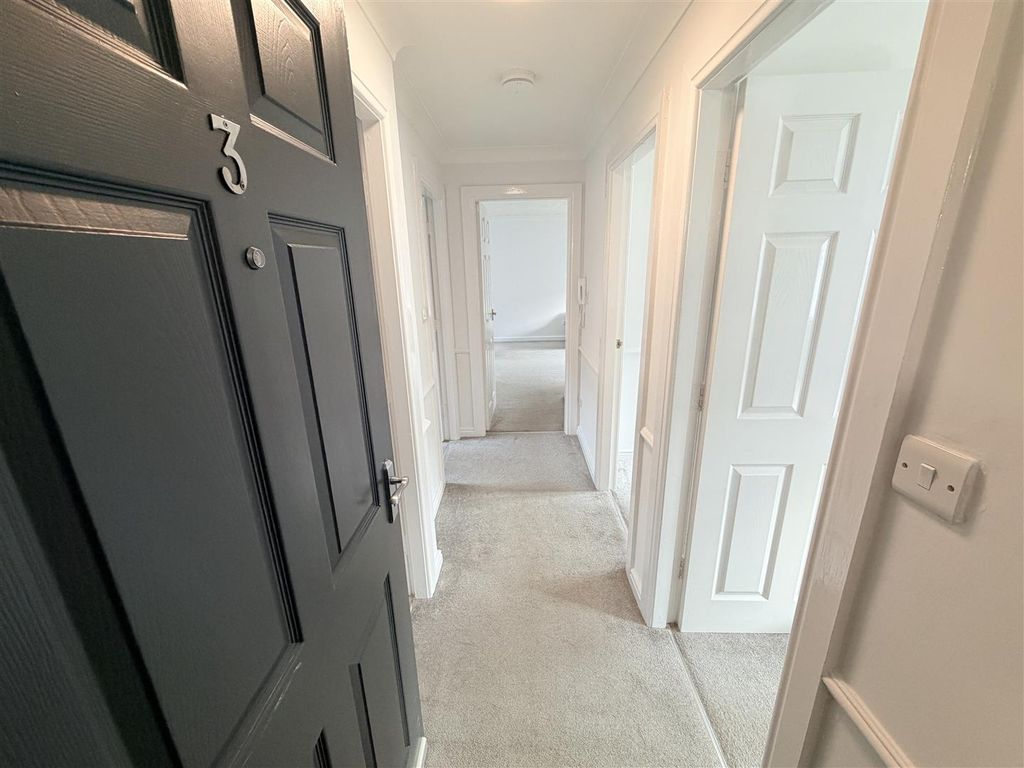 Property photo 2 of 14 Img_8397.Jpg