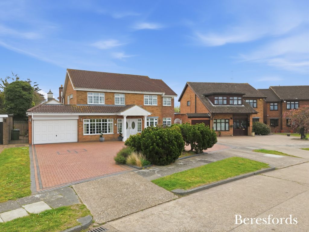 Property photo 2 of 50 Picture No. 02