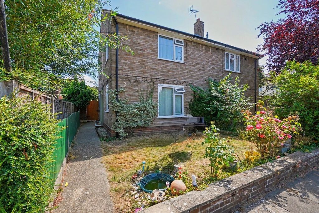 Property photo 1 of 15 5274021