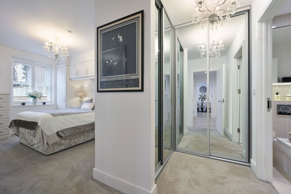 Additional image 10 of 2 bed flat for sale1 Eden Place, Oxted RH8