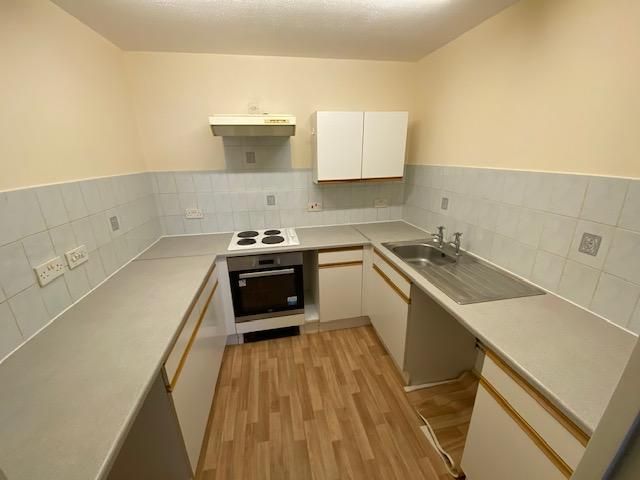 Property photo 3 of 8
