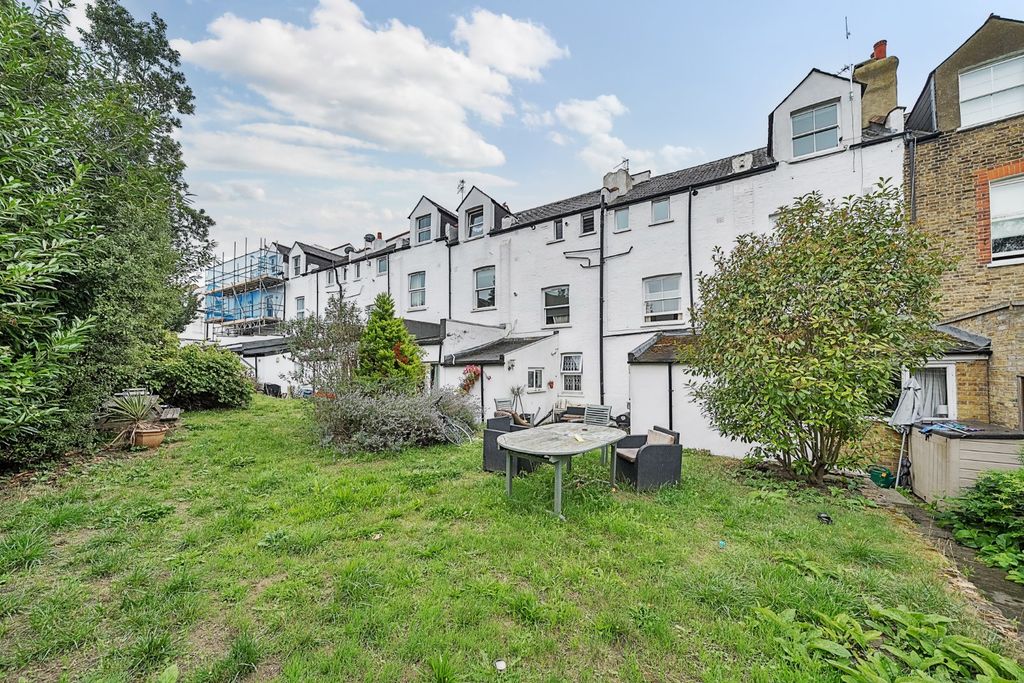 Property photo 2 of 11 Picture No. 07