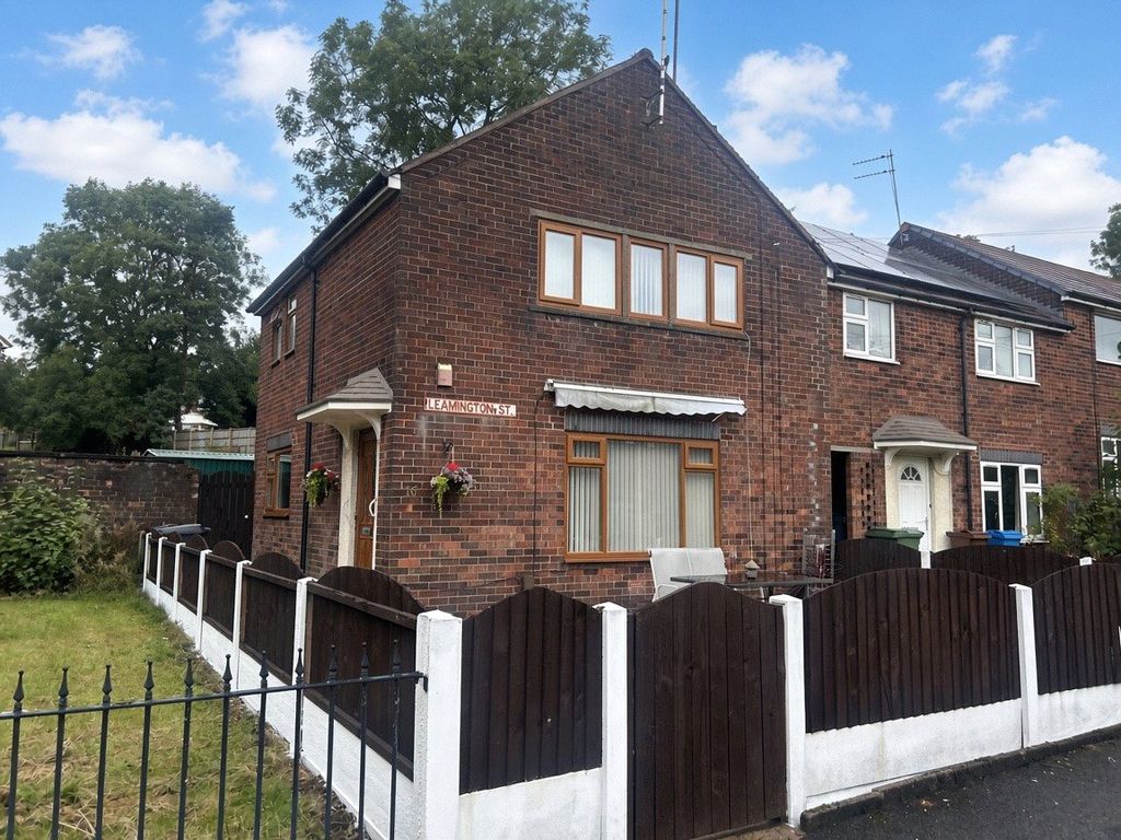 Property photo 1 of 18 External