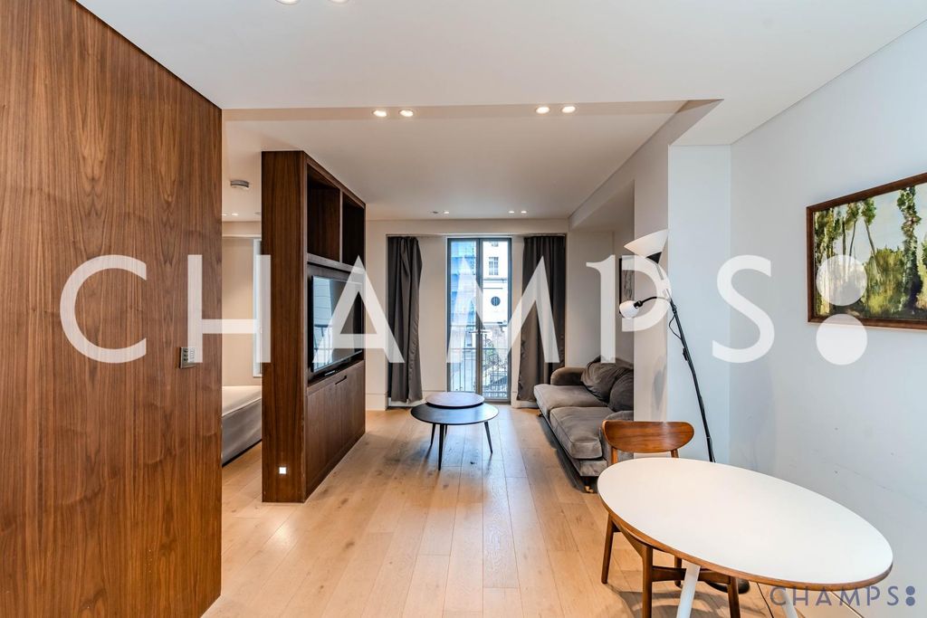 Property photo 1 of 7 Studio For Rent In John Adam Street, WC2N