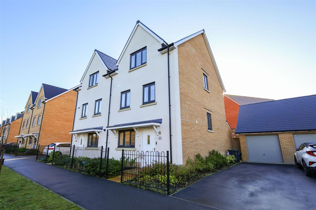 Property photo 1 of 12 Img_2776.Jpg