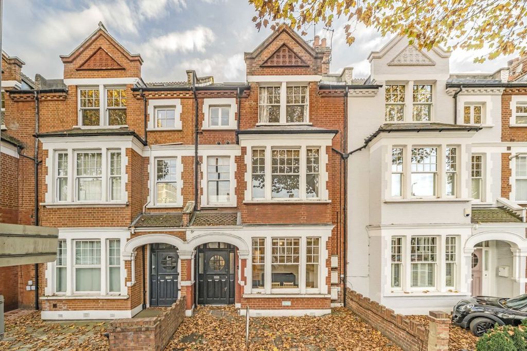 Property photo 1 of 7