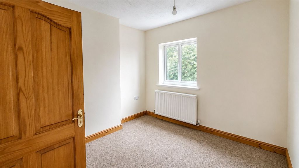Property photo 3 of 10 Picture No. 16