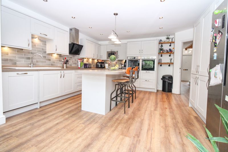 Property photo 2 of 19 Photo 19