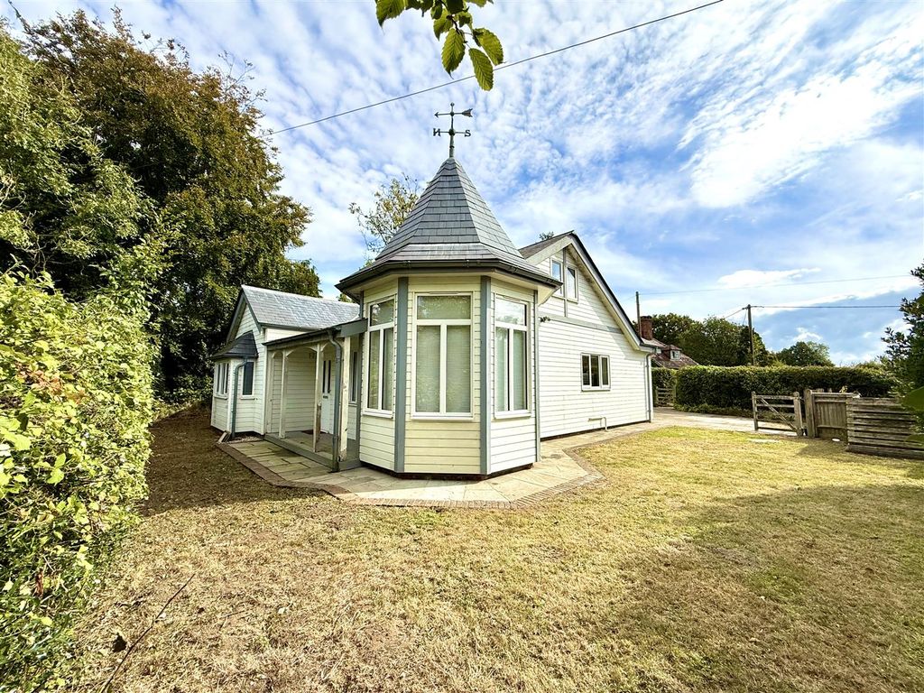 Property photo 1 of 24