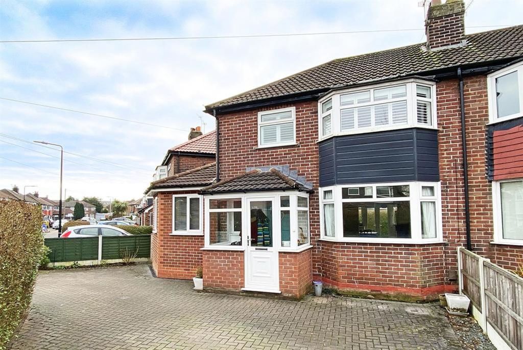 Property photo 1 of 25